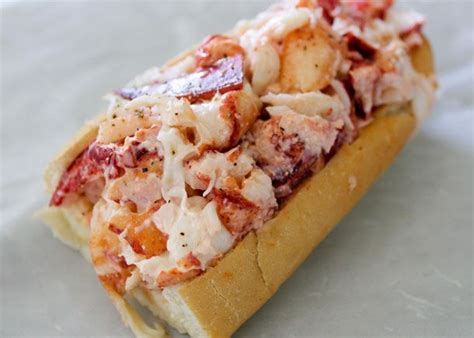 Everything you'd want to know about Lobster Rolls.... Foodie Bucket ...