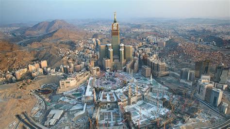 The Makkah Royal Clock Tower - SL Rasch