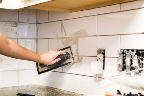 How to Install a Subway Tile Backsplash: Tips & Tricks