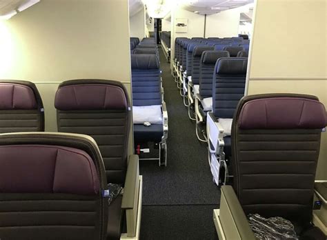 25 hours in United’s new premium economy seat