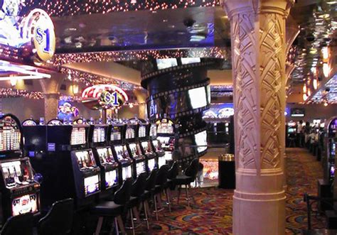 HOLLYWOOD CASINO, BATON ROUGE Infos and Offers - CasinosAvenue