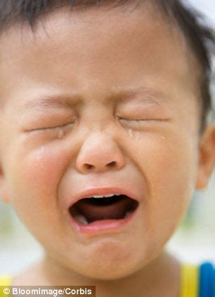 Babies DO fake cry: Infants pretend to be distressed to get attention | Daily Mail Online