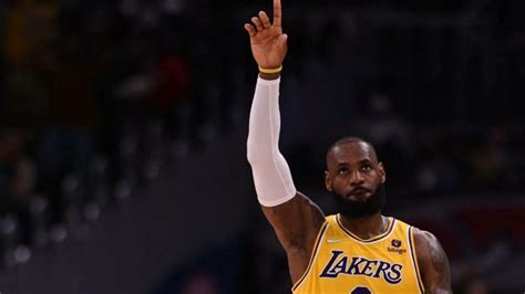 LeBron James Contract: How much the $1 Billion net worth star earn with the Los Angeles Lakers?