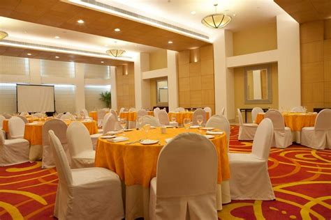 Lemon Tree Aerocity, Delhi | Banquet Hall | 5 Star Wedding Hotel | WeddingZ.in