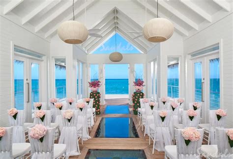 Sandals Wedding Packages: All About Destination Weddings at Sandals (2023)