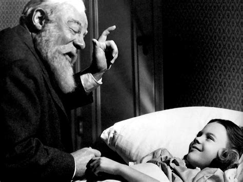 CLASSIC MOVIES: MIRACLE ON 34th STREET (1947)