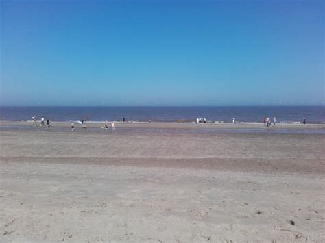 Skegness beach © Alex McGregor :: Geograph Britain and Ireland