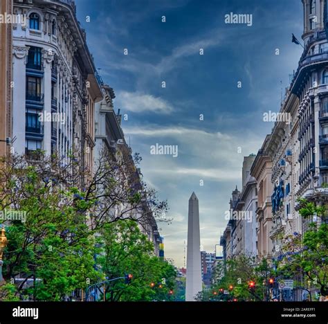 The Obelisco de Buenos Aires (Obelisk of Buenos Aires) an icon of ...