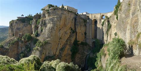 Two-centuries history above the Spanish gorge: Puente Nuevo – Unusual ...