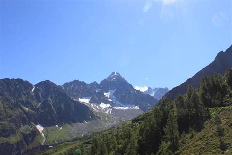 Hiking to the Croix de Lognan from Argentière Argentière : Hiking trails à Argentière