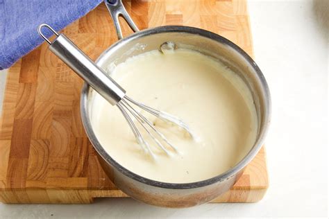 Best bechamel sauce with cheese - jcgarry