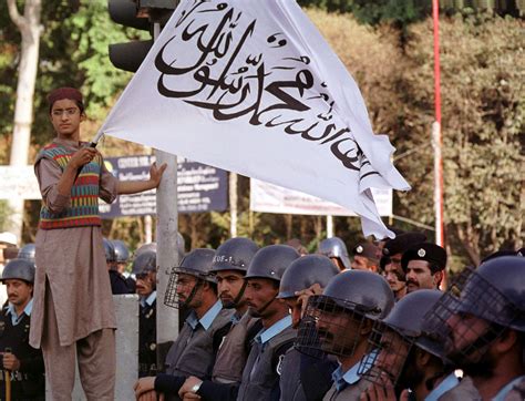 Capture the Flag in Afghanistan – Foreign Policy