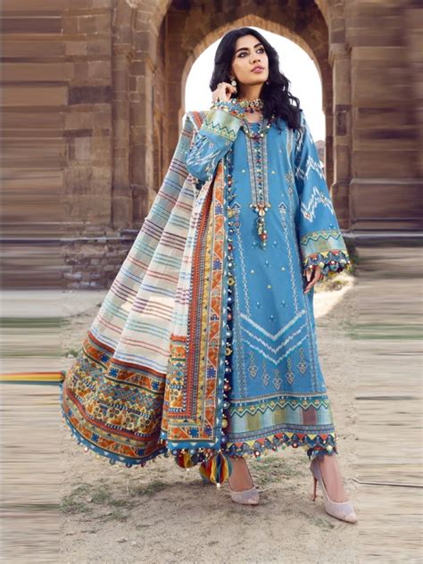 Explore the Elegant Style Of Pakistani Women’s Fashion In Australia ...