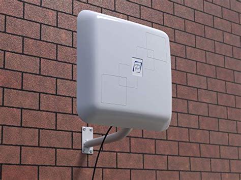 Reviews for Outdoor WiFi Antenna BAS-2307 15 dB Extender up to Half-Mile | BestViewsReviews