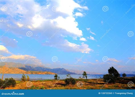 The Scenery of Lakeside of Erhai Lake Stock Image - Image of dali ...