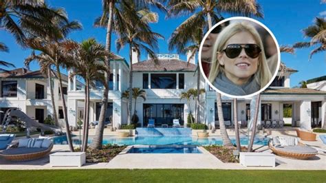 Elin Nordegren Sells Her Palm Beach Home – DIRT | Rectangular swimming pools, Palm beach, Oceanfront