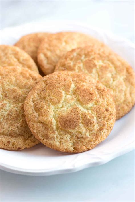 Easy Snickerdoodles Recipe with Soft Chewy Centers