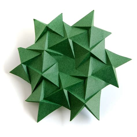 Freeform #origami #corrugation. It's expandable. #paperfolding Origami And Kirigami, Origami ...