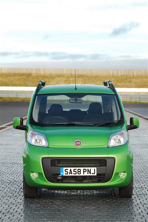 Fiat Qubo Photos and Specs. Photo: Fiat Qubo accessories 2016 and 20 ...