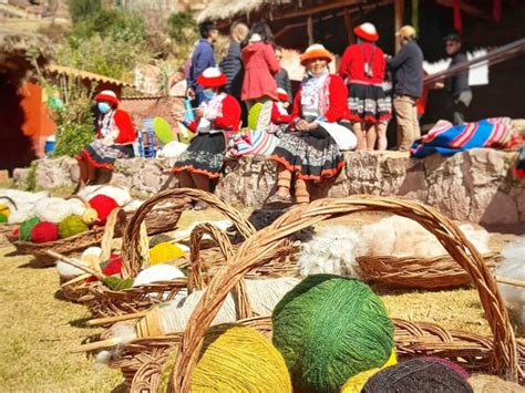 Weaving a new Future: How Tourism has Empowered Indigenous Women in Peru – Planeterra