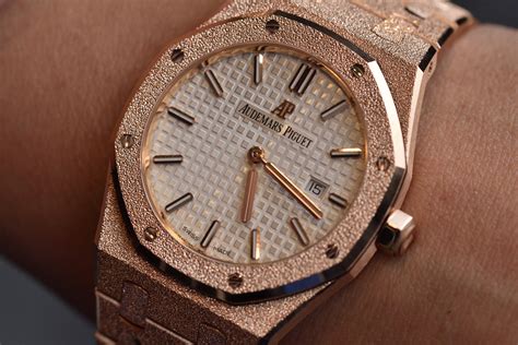 Royal Oak Frosted Gold - Loupiosity.com