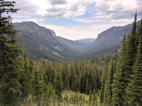 Hyalite Canyon. Gallatin National Forest in Montana : r/naturepics