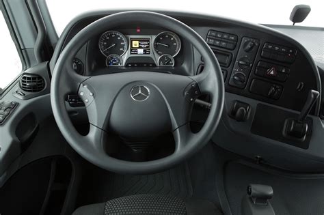 Mercedes Actros 2651 2016 - Fotos e detalhes | Autos Novos