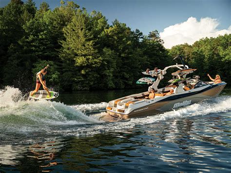 2023 Malibu Wakesetter 26 LSV Boat Test, Pricing, Specs | Boating Mag