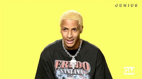 COMETHAZINE ОБЪЯСНЯЕТ ЗНАЧЕНИЕ СТРОЧЕК ХИТА «WALK» (русская озвучка) - YouTube