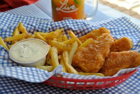 'Fish and Chips' With Vegan Tartar Sauce | PETA