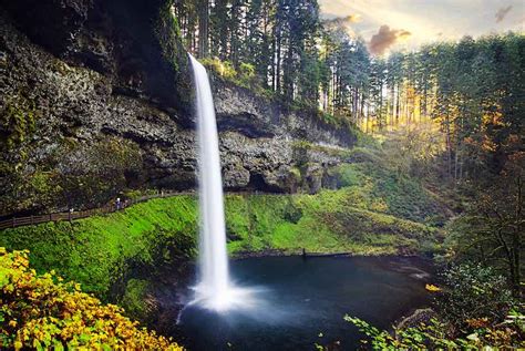 35 Of The Best Places To Go Camping in Oregon - Beyond The Tent