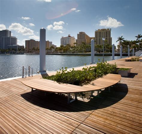 City Commons Waterfront Aluminum Docks Project | MAADI