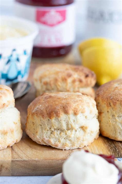 Easy Air Fryer Scones Recipe - Effortless Foodie