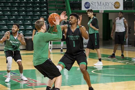 Photos: Marshall Basketball Workout Session Features New Recruits | Multimedia | herald-dispatch.com