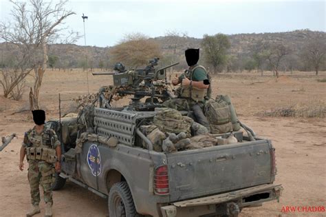 Irish Army Ranger Wing | Army rangers, Army vehicles, Army