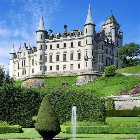 European Castles Wallpaper - WallpaperSafari