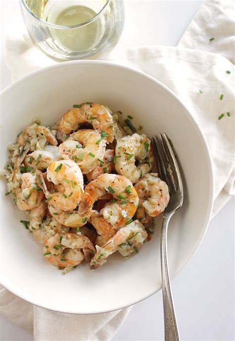 One Pan Shrimp in White Wine Sauce - Robust Recipes