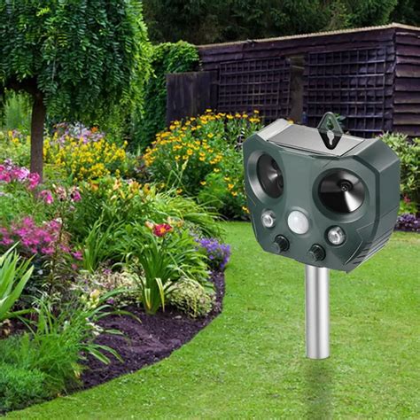 Solar Garden Ultrasonic PIR Sensor Animal Repeller Strong Flashlight ...