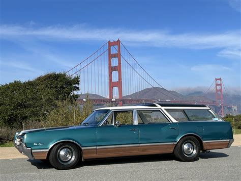 Wagon Is Sport: 1966 Oldsmobile Vista Cruiser - DailyTurismo