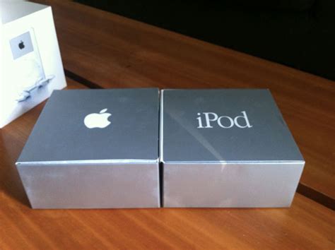 Original iPod Unboxing Nostalgia Fest | Cult of Mac