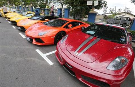 Collection of 11 Beautiful Ferrari's & Lamborghini's Seized in Malaysia ...