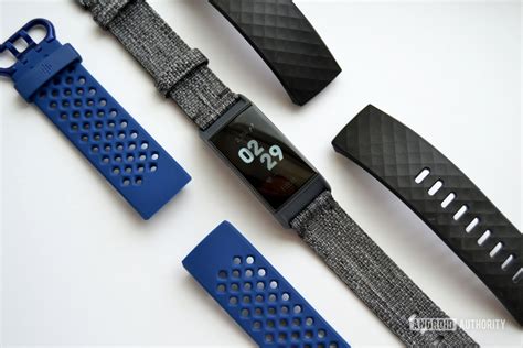 Fitbit Charge 3 update brings quick replies, new tiles to Dashboard