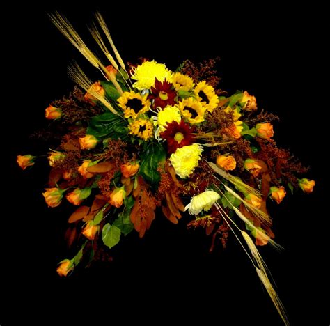 Autumn Casket Spray | Casket flowers, Funeral flowers, Funeral floral arrangements