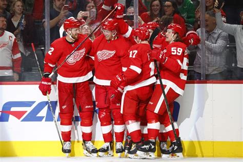 The Grind Line: Predicting the Next Red Wings Playoff Appearance