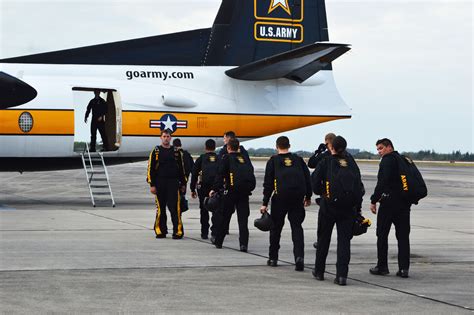 Golden Knights sharpen skills at annual training | Article | The United States Army