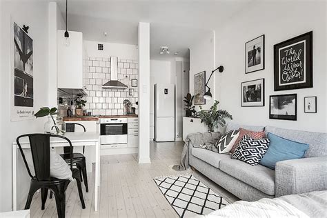 77 Magnificent Small Studio Apartment Decor Ideas (52) | Tiny living room apartment, Small ...