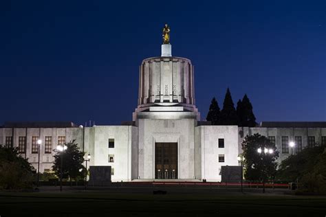 Oregon Trip Planner: Salem--1859 Oregon's magazine