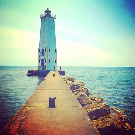 5 Reasons You Should Visit Frankfort Michigan