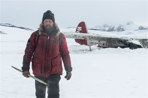 'Arctic' Movie Portrays Pure Survival | GearJunkie