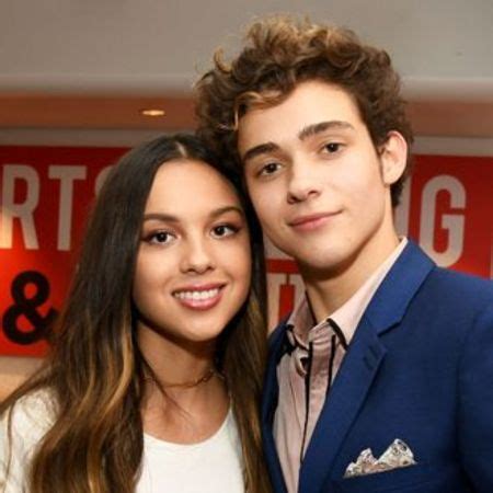 Olivia Rodrigo Boyfriend in 2021: Here's Everything You Need to Know About Actress' Dating Life ...